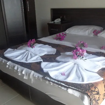 Palm Hotel
